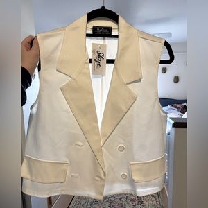 White Cropped Sleeveless Blazer Vest